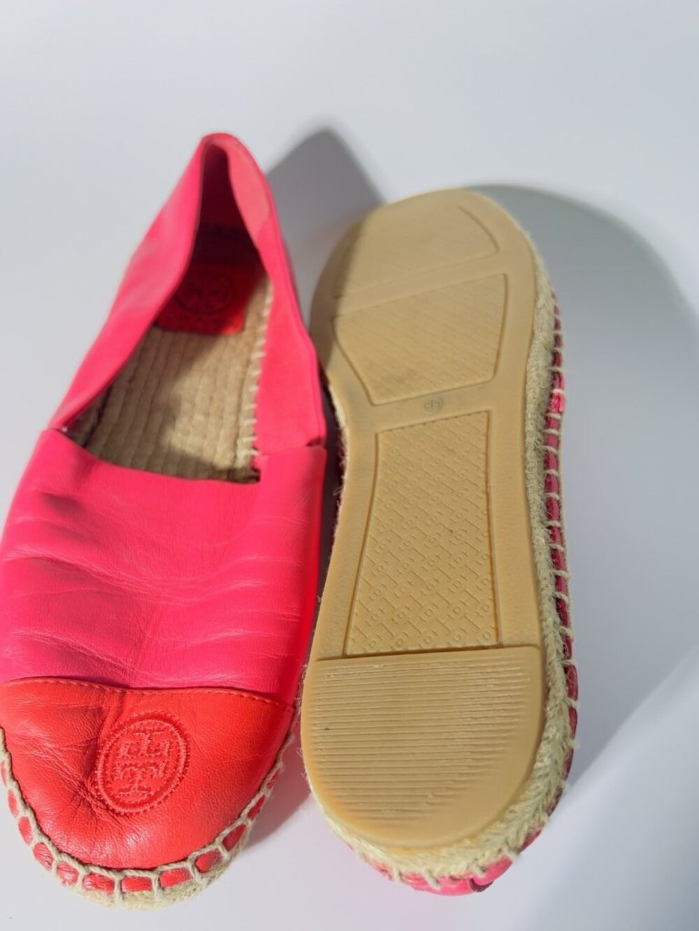 Tory Burch Colorblock Leather Espadrille Flats Pink Red Size 8.5 No Box - Picture 13 of 13
